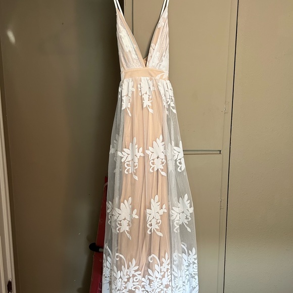 Vici dolls maxi dress - Picture 3 of 4